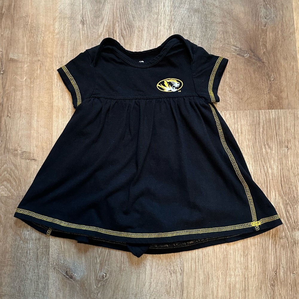 🍼Colosseum MIZZOU black onesie dress